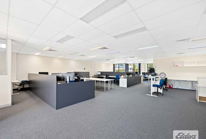 129 Logan Road Woolloongabba QLD 4102 - Image 2