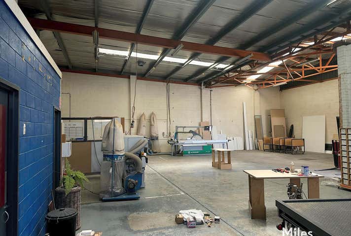 2/654 Waterdale Road Heidelberg West VIC 3081 - Image 3