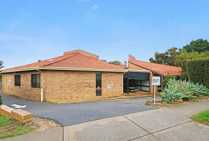42 Osborne Place Stirling WA 6021 - Image 15