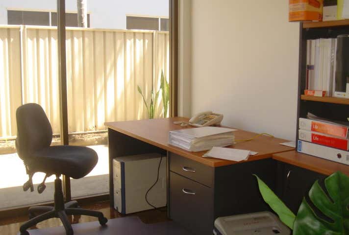 325-327 Sheridan Street Cairns North QLD 4870 - Image 15