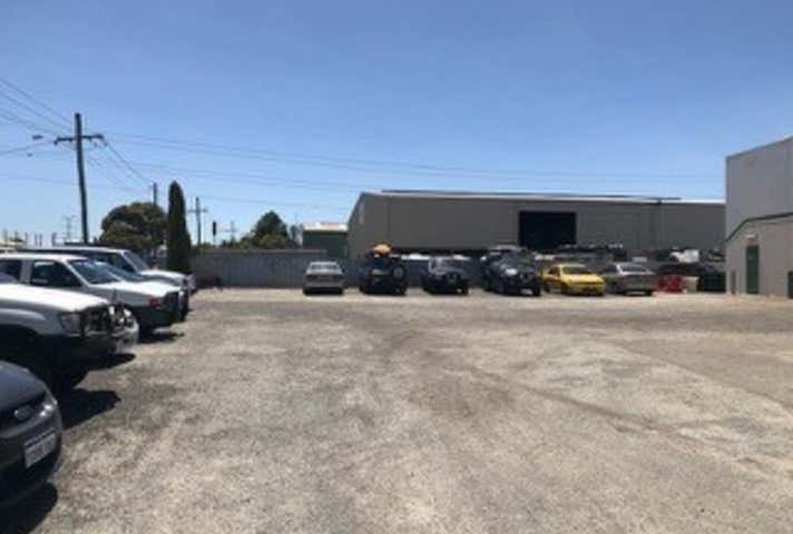 12 Artello Bay Road Midvale WA 6056 - Image 3