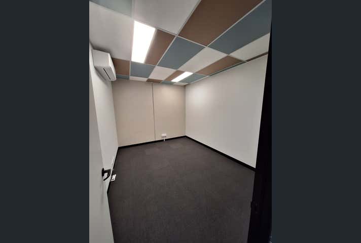 Office, 18, 10 Graham Street Melton VIC 3337 - Image 6