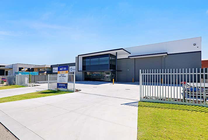 30 Tennant Street Welshpool WA 6106 - Image 1