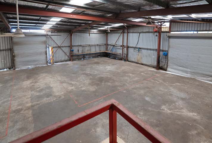 6 Yeates Road Kwinana Beach WA 6167 - Image 11