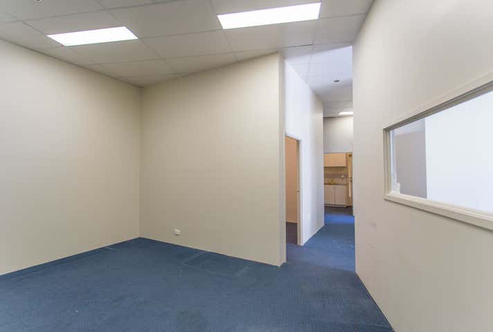 31A Manning Road Cannington WA 6107 - Image 6