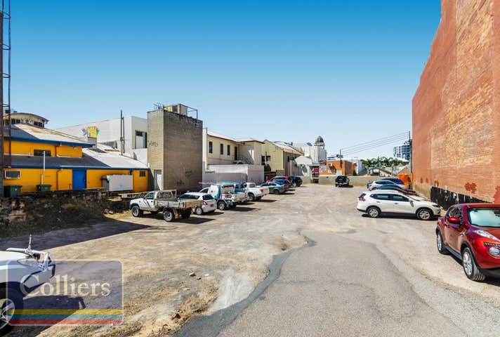 261-263 Flinders Street, 265-267 Flinders Street & 12 Sturt Street Townsville City QLD 4810 - Image 8