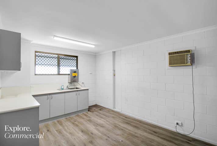 12/2 Jeffcoat Street Paget QLD 4740 - Image 7