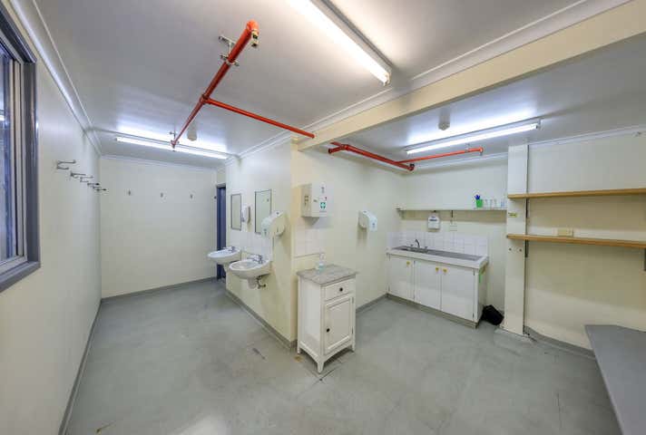 59 Dutton Street Portsmith QLD 4870 - Image 18