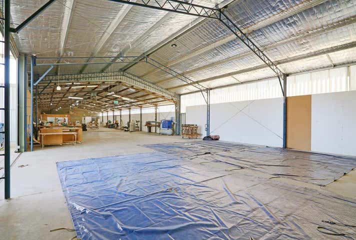 19 Stebbing Road Maddington WA 6109 - Image 23