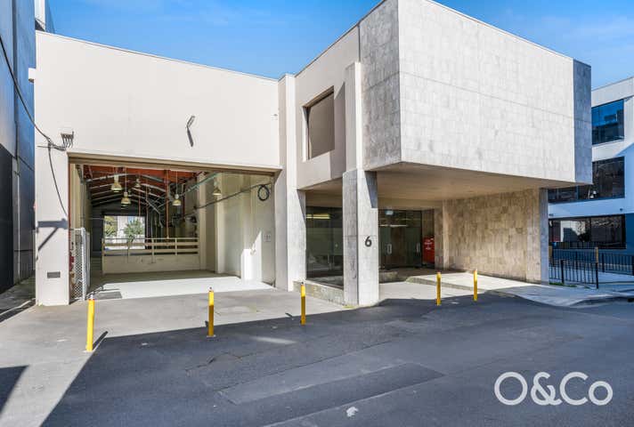 6 Luton Lane Hawthorn VIC 3122 - Image 1