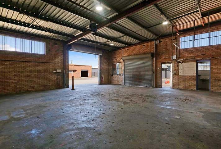 244 Treasure Road Welshpool WA 6106 - Image 24