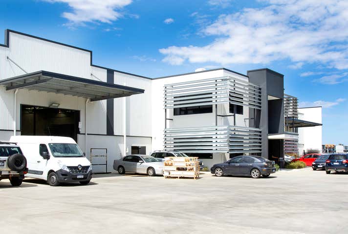 2/116 Sultana Road High Wycombe WA 6057 - Image 5