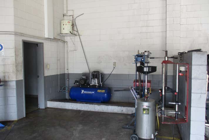 596 Bruce Highway Woree QLD 4868 - Image 11