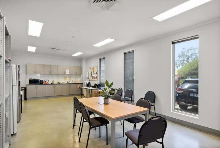 841 Abernethy Road Forrestfield WA 6058 - Image 12