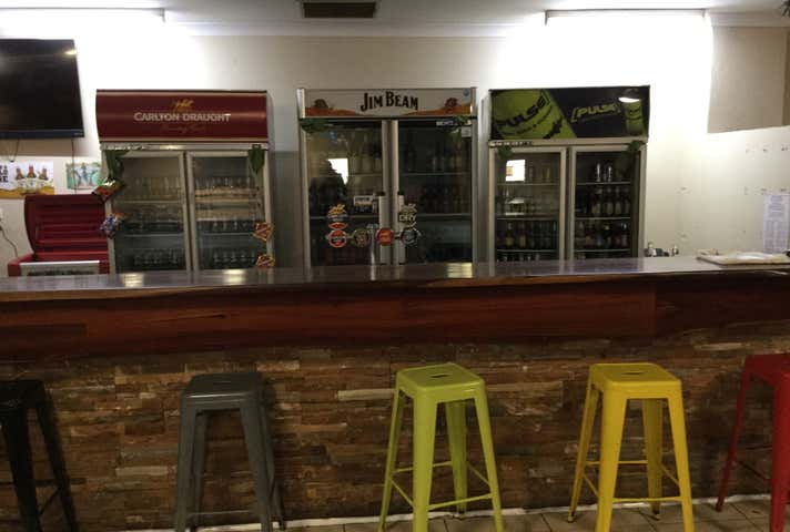 12 Camel Lane Carnarvon WA 6701 - Image 8