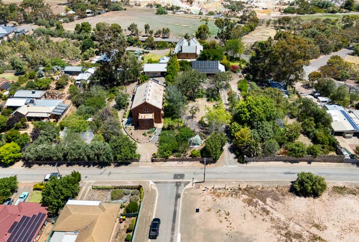 7 Bagot Street Kapunda SA 5373 - Image 31