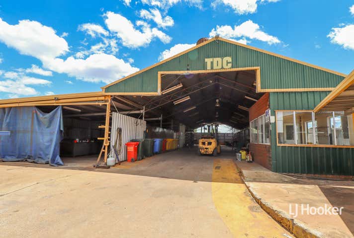 2 Fleming Drive Roma QLD 4455 - Image 33