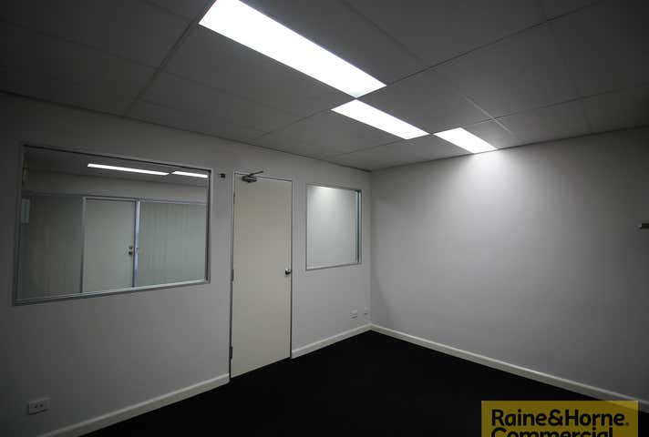 5/129 Robinson Road Geebung QLD 4034 - Image 5