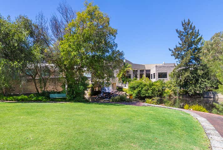 13/173 Davy Street Booragoon WA 6154 - Image 14