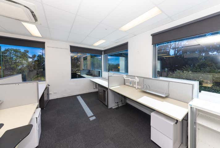 5 McClure Road Kensington VIC 3031 - Image 5