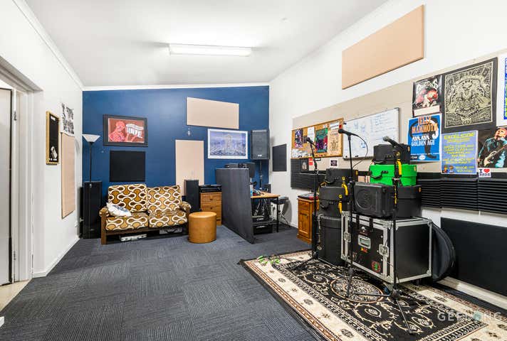 2/22 Apparel Close Breakwater VIC 3219 - Image 4