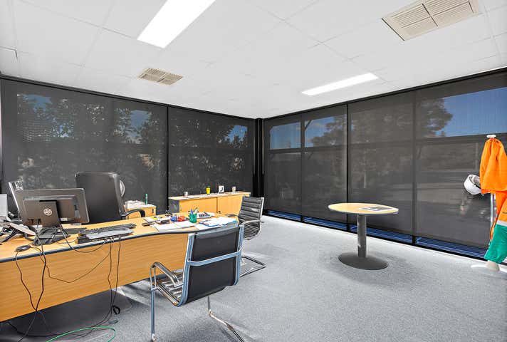 2/244 Nolan Street Unanderra NSW 2526 - Image 7