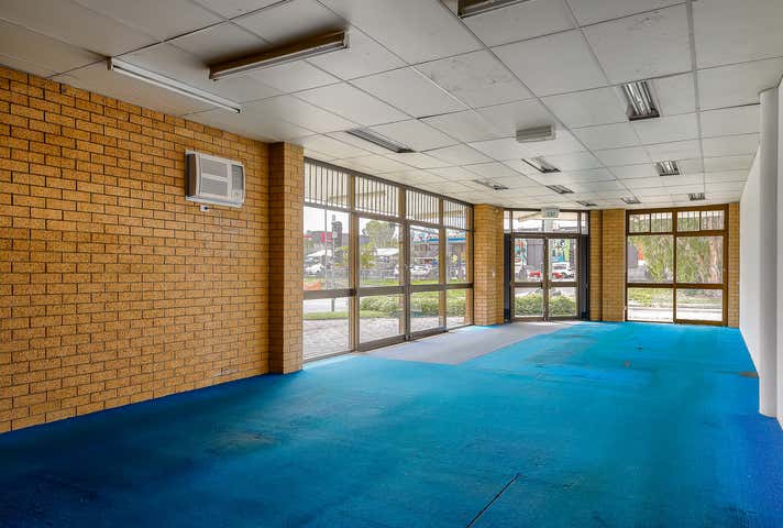 1/290 Dawson Parade Arana Hills QLD 4054 - Image 2