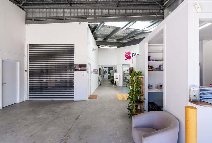 15 Nariel Street Albion QLD 4010 - Image 5