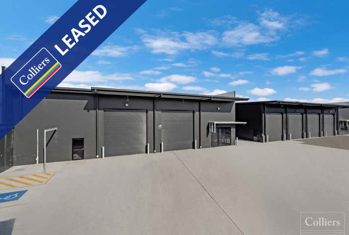 Unit C, 571 Woolcock Street Mount Louisa QLD 4814 - Image 1