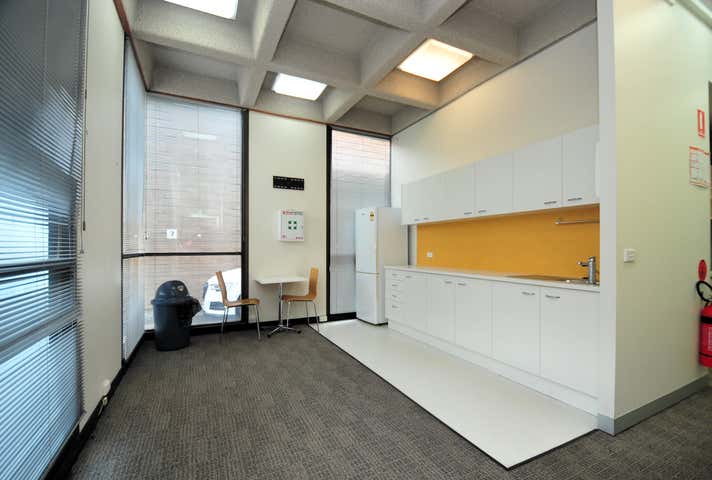 2/50-52 Mitchell Street Bendigo VIC 3550 - Image 10