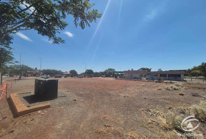 28 Balmoral Road Karratha WA 6714 - Image 4