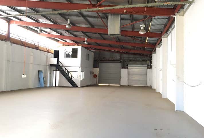 2 & 3, 45 PRINDIVILLE DRIVE Wangara WA 6065 - Image 4