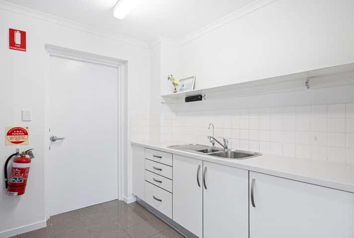 1/6 Metro Parade Mawson Lakes SA 5095 - Image 16