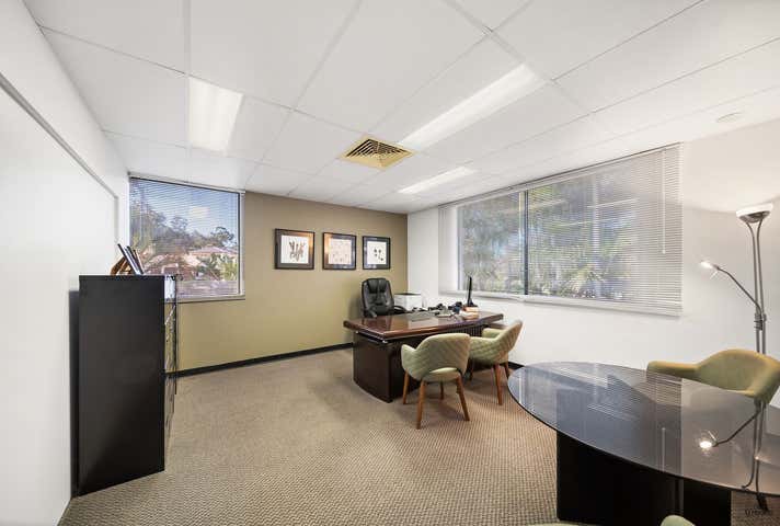 2/174 Galleon Way Currumbin Waters QLD 4223 - Image 2