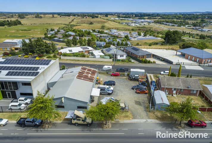 141 High Street Kyneton VIC 3444 - Image 4