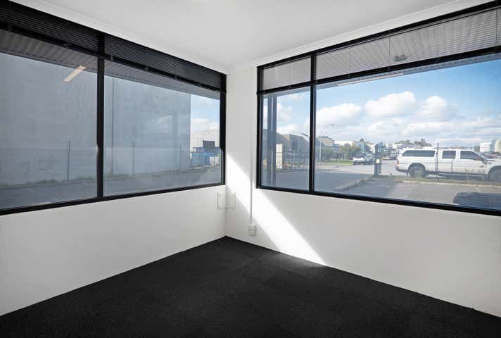 Unit A & B, 35 Tacoma Circuit Canning Vale WA 6155 - Image 7