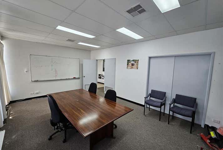 21 River Road Bayswater WA 6053 - Image 4