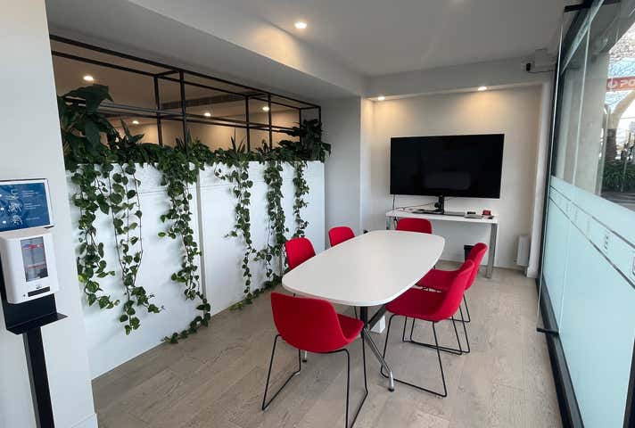 2/126 Wellington Parade East Melbourne VIC 3002 - Image 1