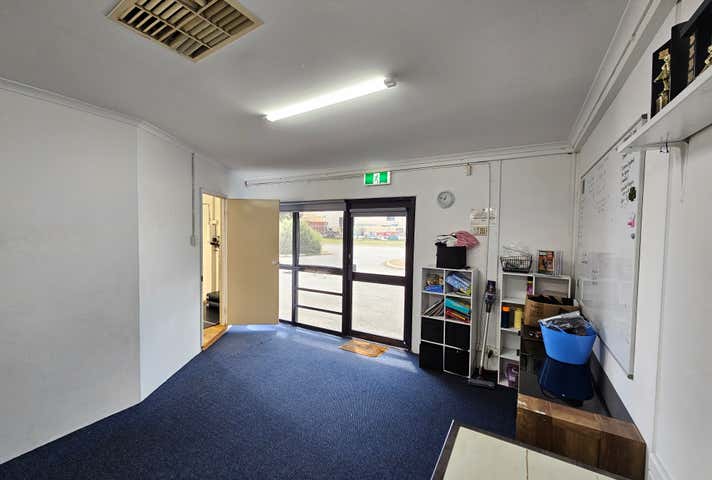 1/32 Boulder Road Malaga WA 6090 - Image 10