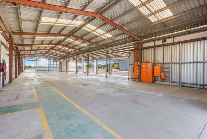 393-409 McLaughlin Street Parkhurst QLD 4702 - Image 6