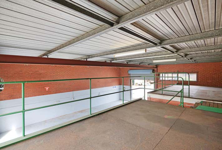 12/2-14 Sheffield Road Welshpool WA 6106 - Image 10