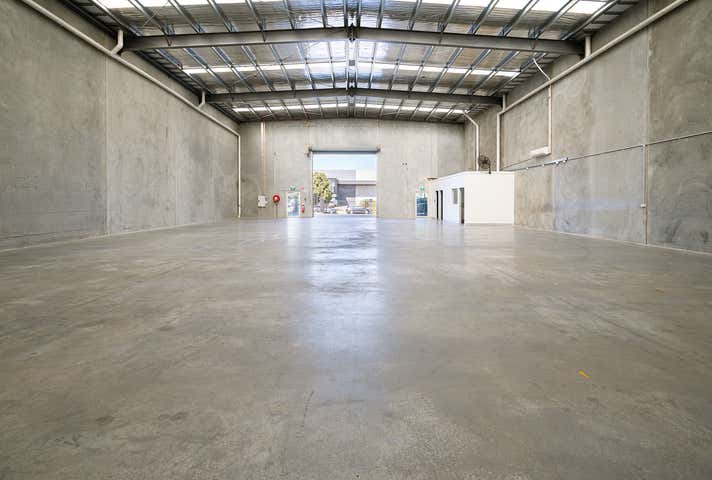 19 Latitude Boulevard Thomastown VIC 3074 - Image 11