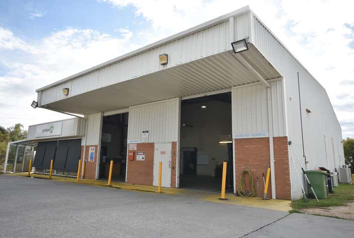 10 Moorefield Park Drive Wodonga VIC 3690 - Image 2