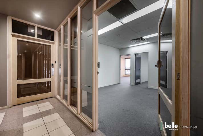 2/8 Phipps Close Deakin ACT 2600 - Image 3