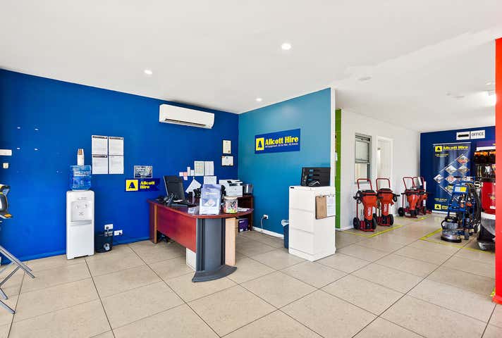 275 Princes Highway Unanderra NSW 2526 - Image 3