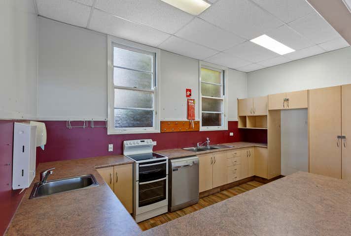 100 Herries Street East Toowoomba QLD 4350 - Image 8