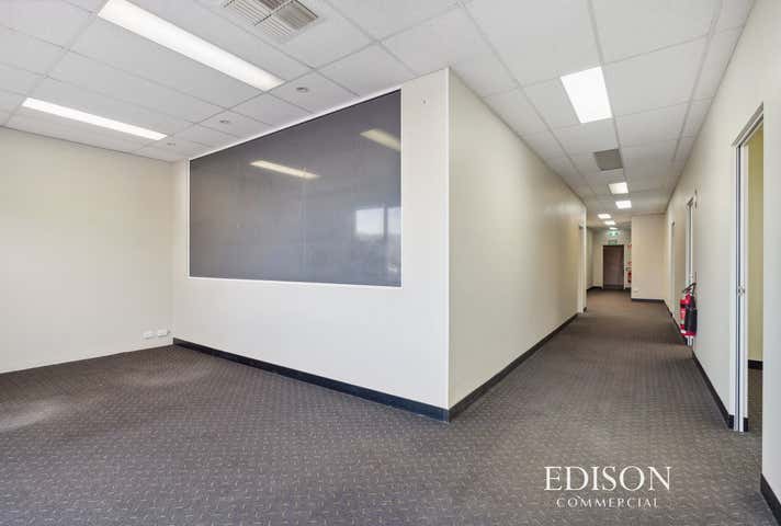 4/21 Port Kembla Drive Bibra Lake WA 6163 - Image 5