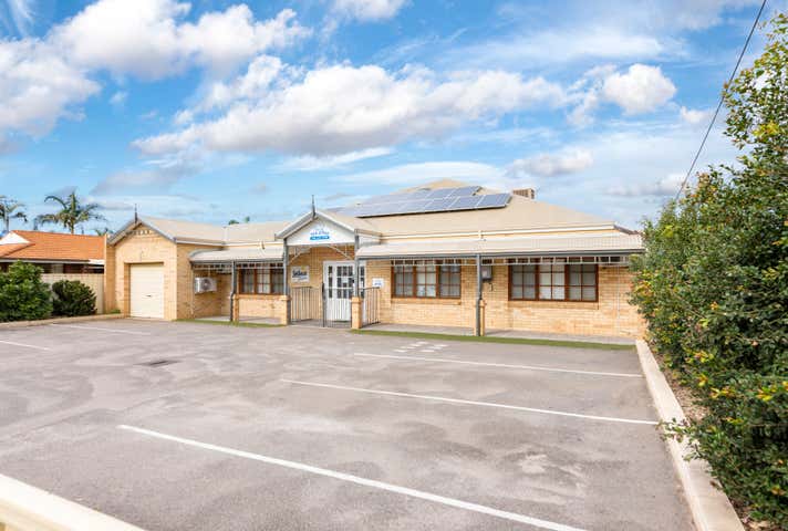 236 Fourth Street Wonthella WA 6530 - Image 1