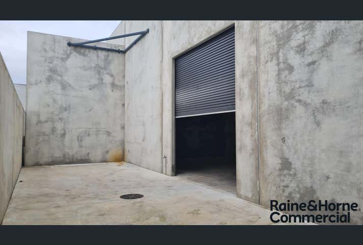 2/26 Boom Street Wangara WA 6065 - Image 4