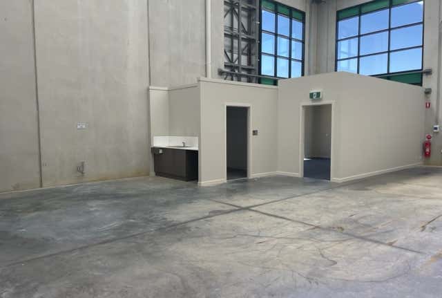 13 Tech Way Cranbourne VIC 3977 - Image 2